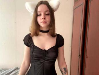 T1ffany webcam model stream image