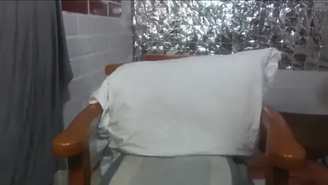 rose-crystal webcam model stream image