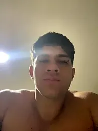 Benjxmin_077 webcam model stream image