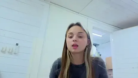 Misss_Vikk webcam stripchat model stream image