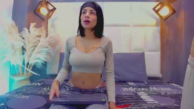 TinnyandCandy webcam model stream image