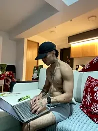 liorvante webcam model stream image