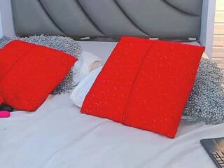 Celestee Greey webcam model stream image