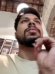 _IRRESISTIBLE_ webcam model stream image