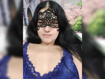 ZulfaMillers webcam model stream image