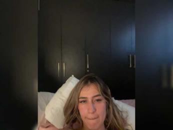 Taylorlust webcam model stream image