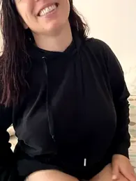 kymii webcam model stream image