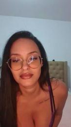 chloe_desire84 webcam model stream image