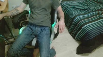 Guillaumetbm21 webcam model stream image