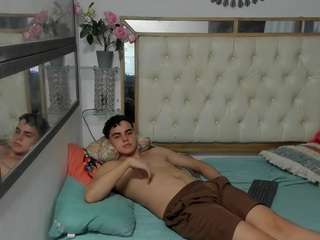 virgin-colombian webcam model stream image