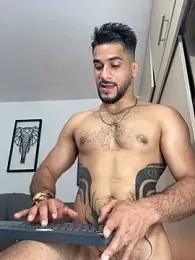 Maximiliano_ford webcam stripchat model stream image