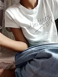 shalini_fire webcam stripchat model stream image