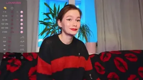 girl_with_snaketatto0 webcam model stream image