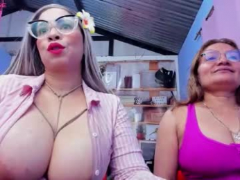 jademooms webcam model stream image