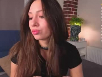 pamilarakestraw webcam model stream image