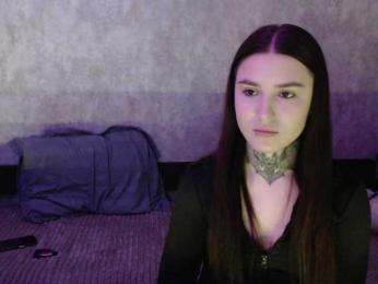 SilkLovers webcam bongacams model stream image