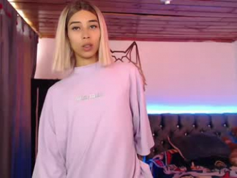 pupi_wolf webcam model stream image