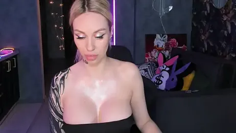 Blckmirrorr webcam model stream image