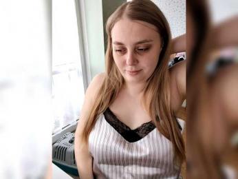 Malina2012 webcam bongacams model stream image