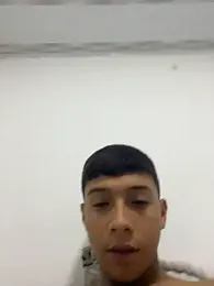 Thiagoo_Frost webcam model stream image