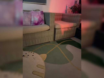 LittleDelora webcam model stream image