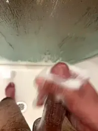 Pikachucums4u webcam model stream image