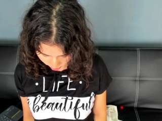 purplay-lp webcam model stream image