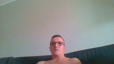 lucaa72 webcam cam4 model stream image
