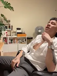 latava webcam stripchat model stream image