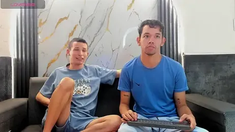 Isaak_26 webcam stripchat model stream image