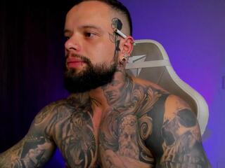 Nate Village webcam model stream image