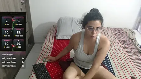 Anne_purple webcam model stream image