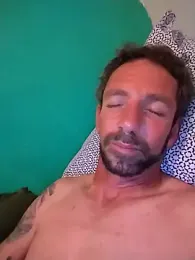 Treemandude webcam model stream image