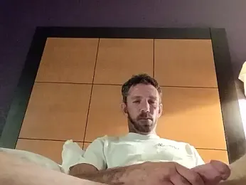 Treemandude webcam model stream image