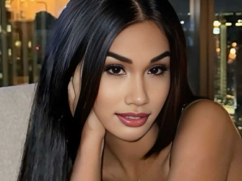 SashaHale webcam model stream image