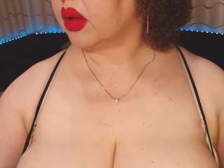 yourbustykatty webcam model stream image