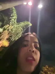 NAUGHTY_LITTLE_18 webcam model stream image