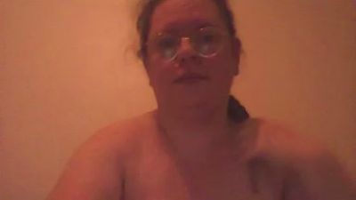Oceane_ webcam model stream image