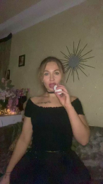 Picatsso webcam model stream image