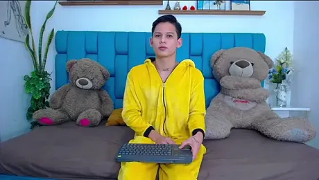 Brian_hot webcam model stream image