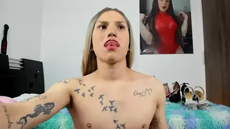 queenramoona-hot webcam model stream image