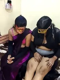 Hot_modal webcam stripchat model stream image