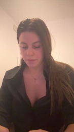 Jennifer_19_06 webcam model stream image