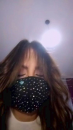 Akemy_room webcam cam4 model stream image