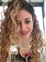 alana15 webcam model stream image