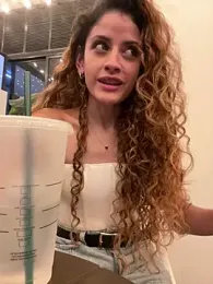 alana15 webcam model stream image