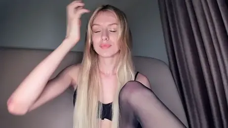 korifful webcam stripchat model stream image