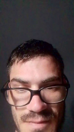 Elrusito23qw webcam model stream image