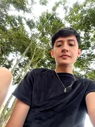 HotStar_yes webcam model stream image