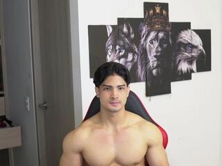 Liu Kent webcam model stream image